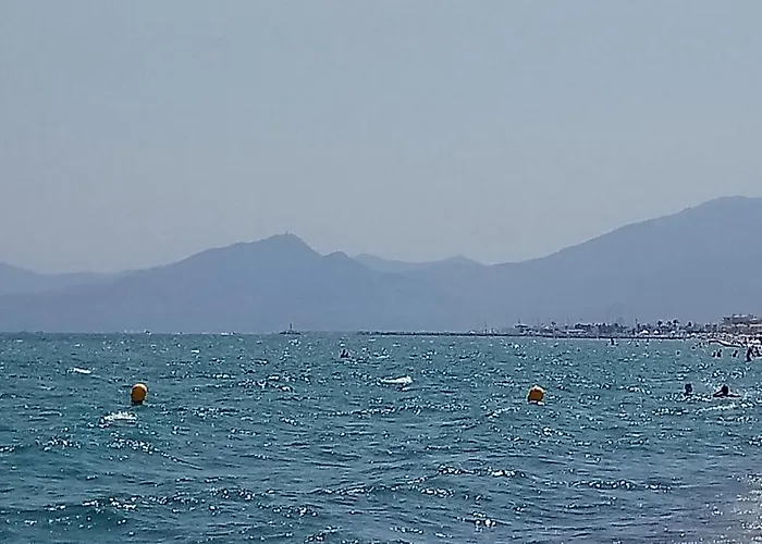 Séjour chez l'habitant Privée Climatisée Chez Particulier, Wifi