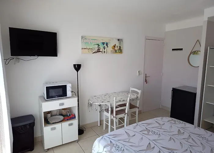Cosy, Equipe, Wi-fi Proche Clinique Saint-pierre *