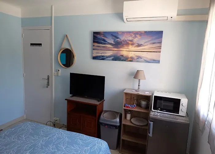 Quarto em Acomodações Particulares Cosy, Equipe, Wi-fi Proche Clinique Saint-pierre