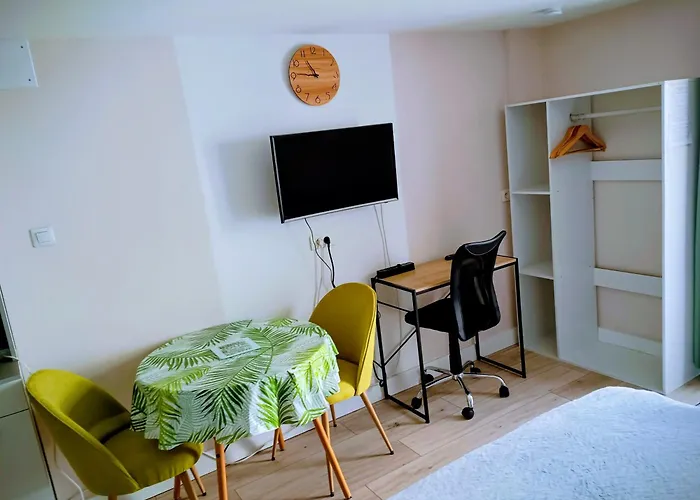 Privée Climatisée Chez Particulier, Wifi Séjour chez l'habitant Perpignan